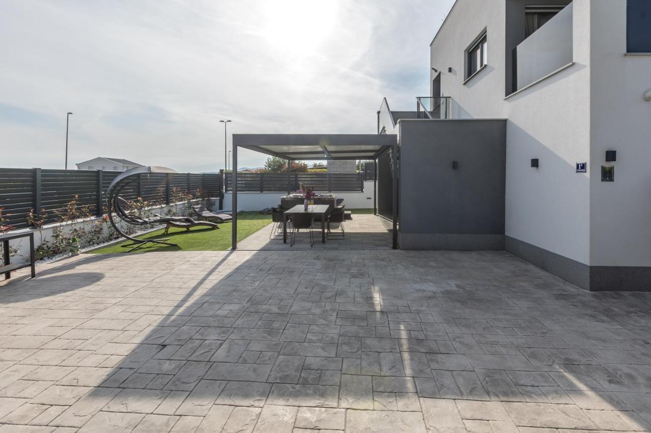 Luxury Apartments Katarina Kaštela Zewnętrze zdjęcie