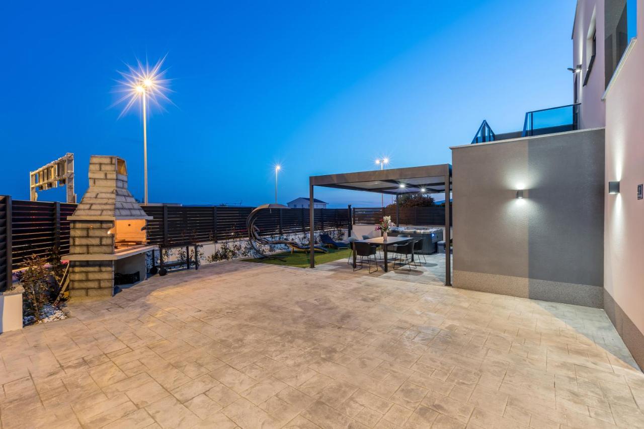 Luxury Apartments Katarina Kaštela Zewnętrze zdjęcie