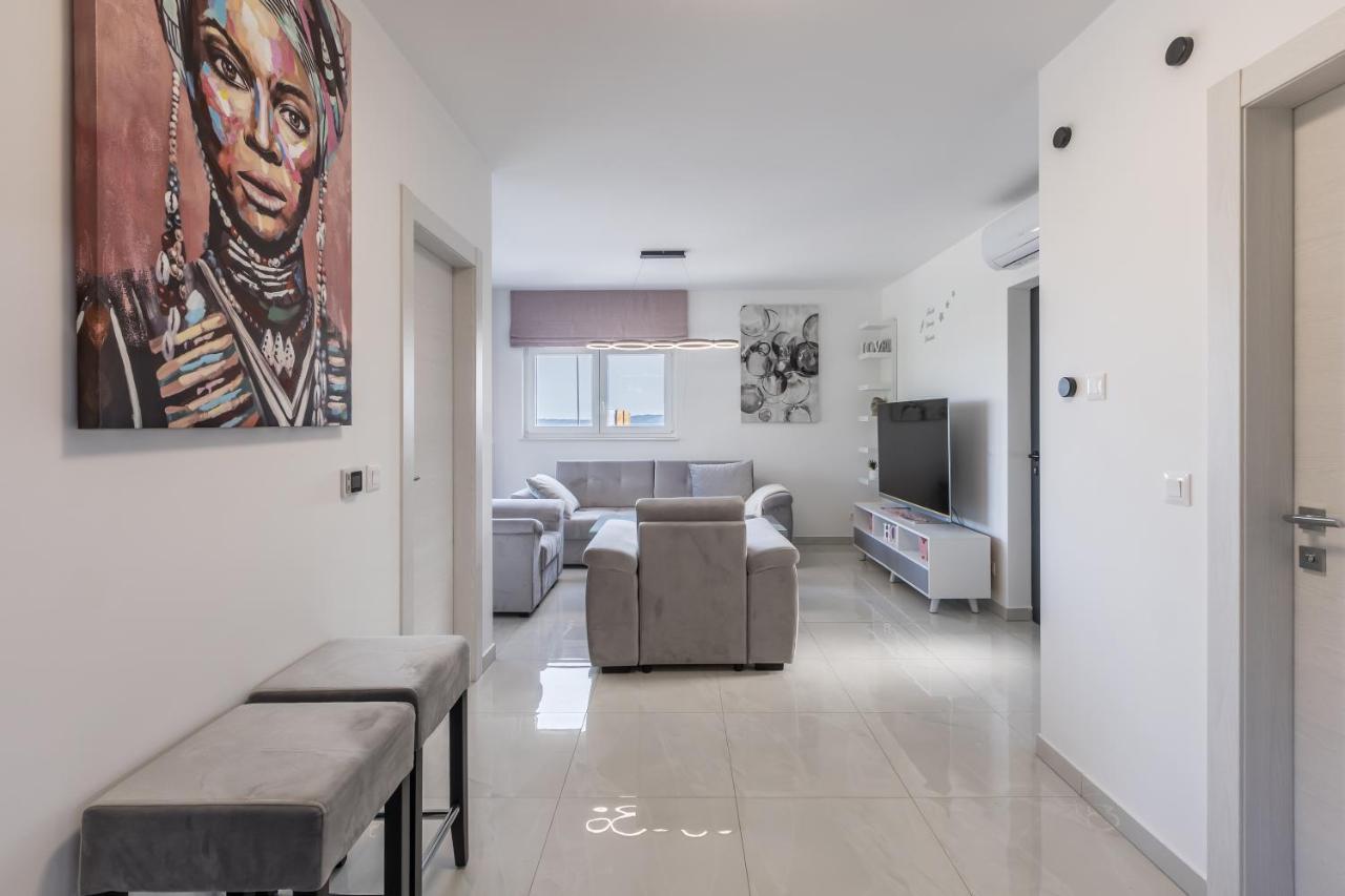 Luxury Apartments Katarina Kaštela Zewnętrze zdjęcie